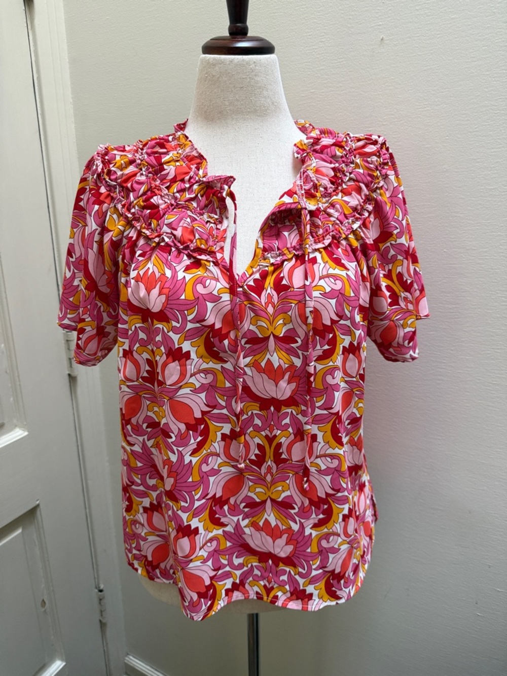 THML Pink & Red Floral Ruffle Tie-Neck Blouse